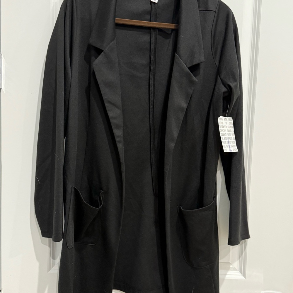 LuLaRoe Classic Black Gwen Blazer NWT